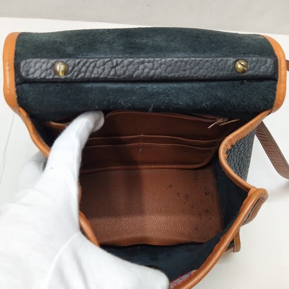 Dooney & Bourke Black Pebbled Leather Buckle Satchel Bag - Vintage Made in USA - Picture 10 of 16